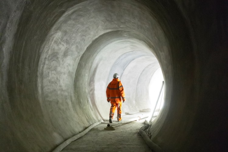 tunnel.jpg
